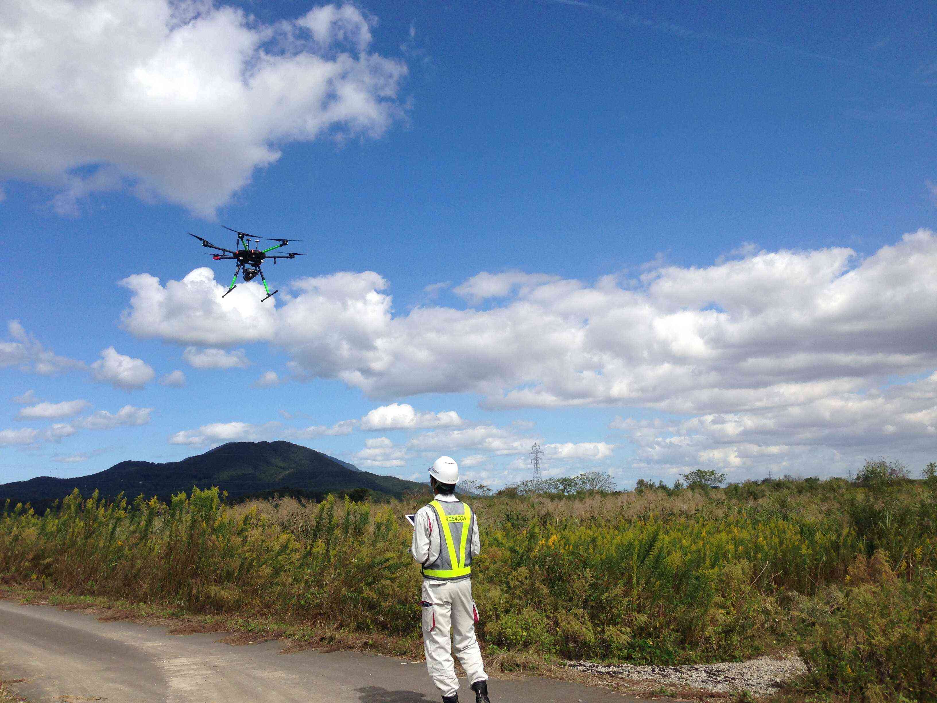 ドローン（UAV）搭載型レーザースキャナー